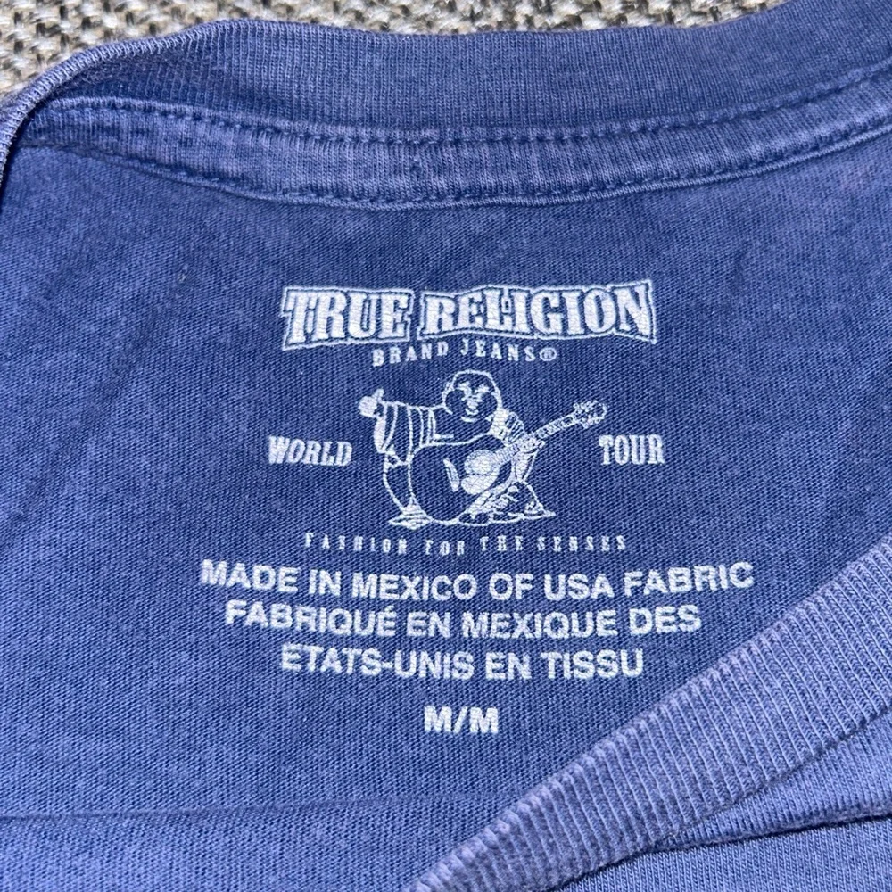 True Religion Men's Navy Blue Graphic T-Shirt Medium